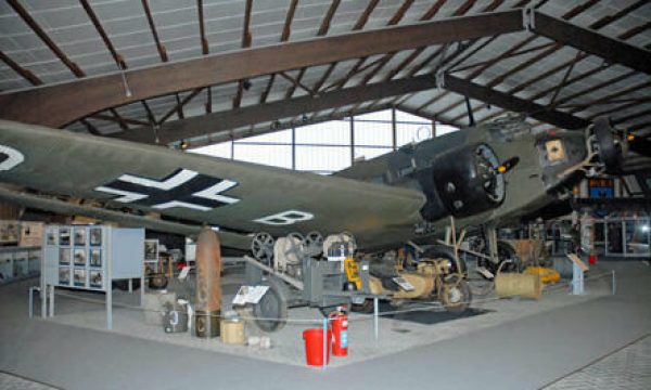Junkers Ju52 in der Museumshalle